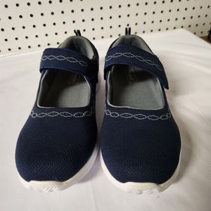 Propet Womens Comfort Travel Bound Mary Jane Style Flat Sneaker Shoes Size 12 M.
